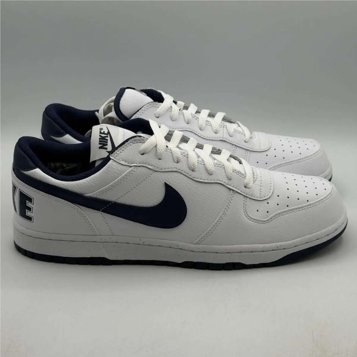 Big  Low Shoes Mens Size 13 White Midnight Navy Basketball 355152-140 by Nike