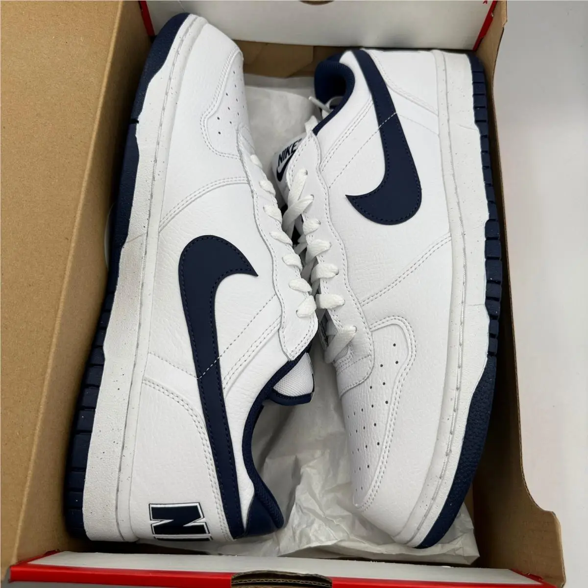 Nike shoes - Nike Big Nike Low - Big Low - White 4