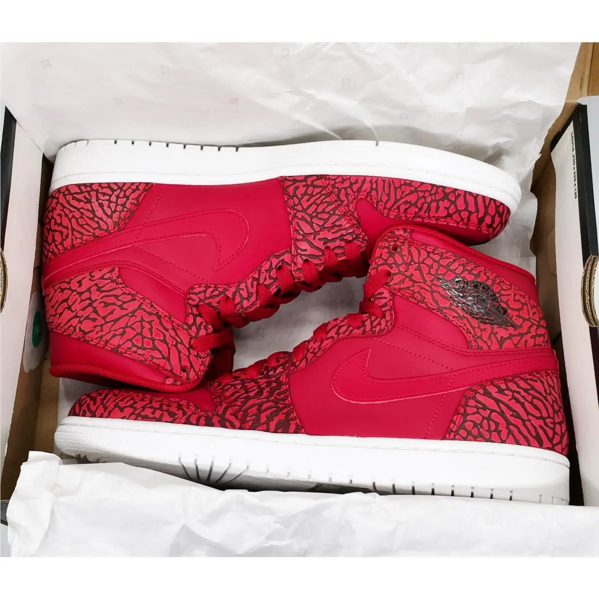Nike shoes - Air Jordan 1 Retro High - 839115600 - Red 8