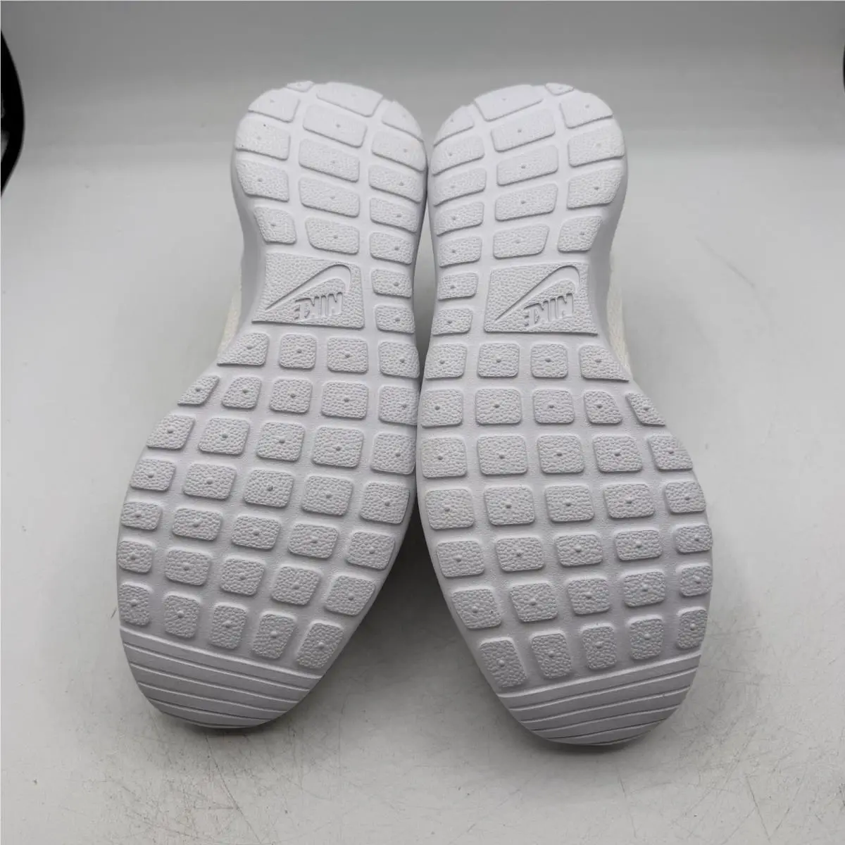 Nike shoes - Nike Roshe One - Roshe One - 511882-111 - White 8