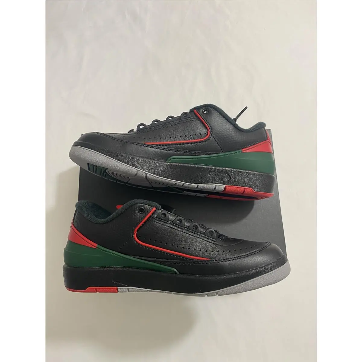 Nike shoes - Air Jordan 2 - Air - Black (UPC: 0196969135614) 2