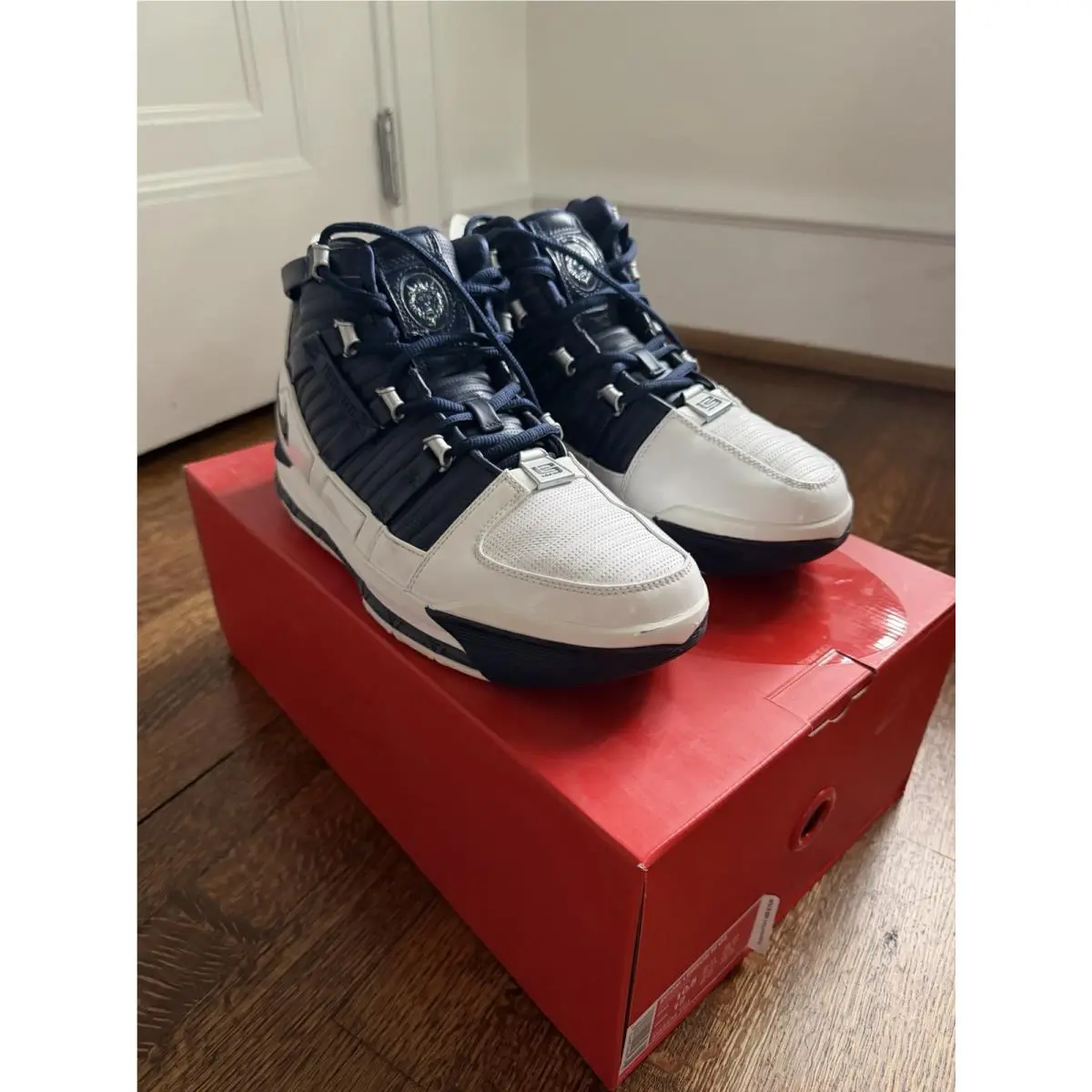 Zoom Lebron Iii QS White/midnight Navy AO2434 103 Size 10.5 by Nike