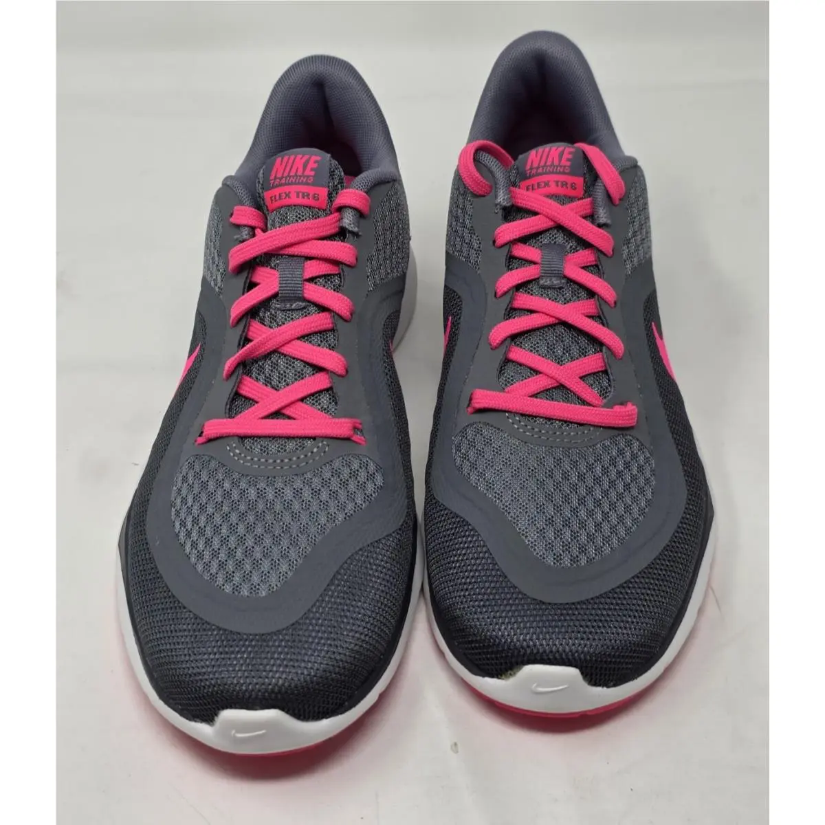Women`s Flex Trainer 6 Size 9.5 US Gray/pink 831217-003 by Nike