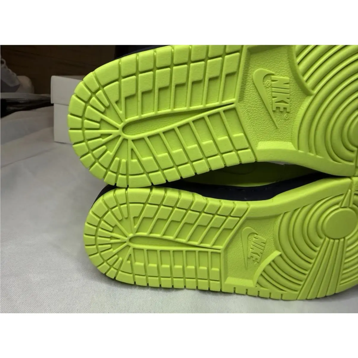 Nike shoes - Nike Dunk - Dunk - 776446-774 - Yellow 5