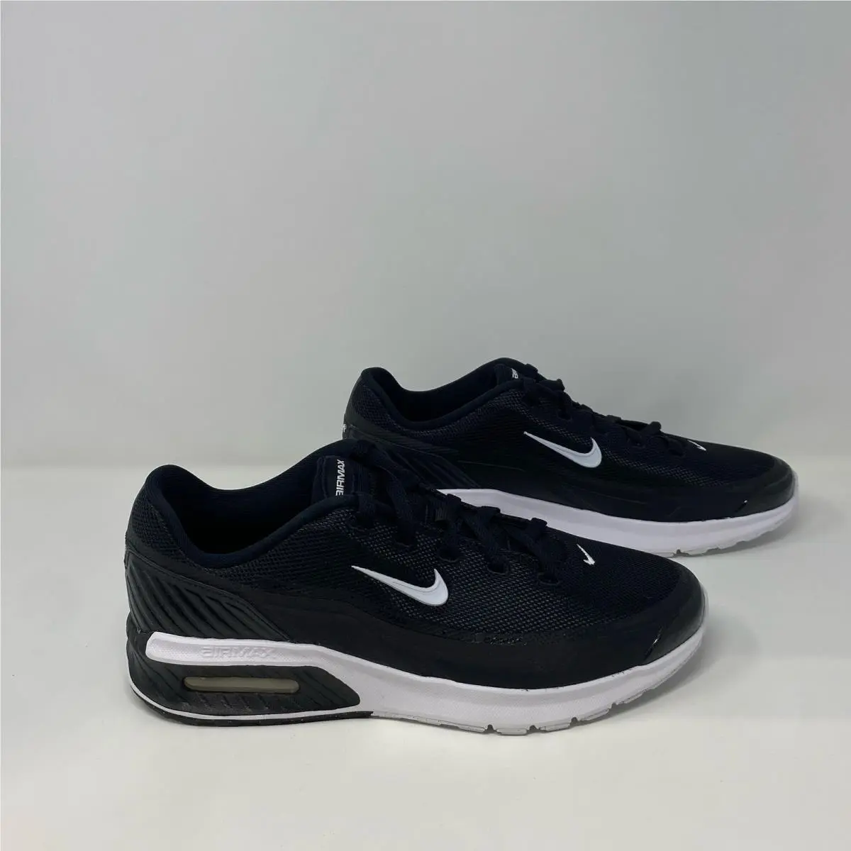 Air Max Bia Black/white Men’s Sneakers Size 10 by Nike