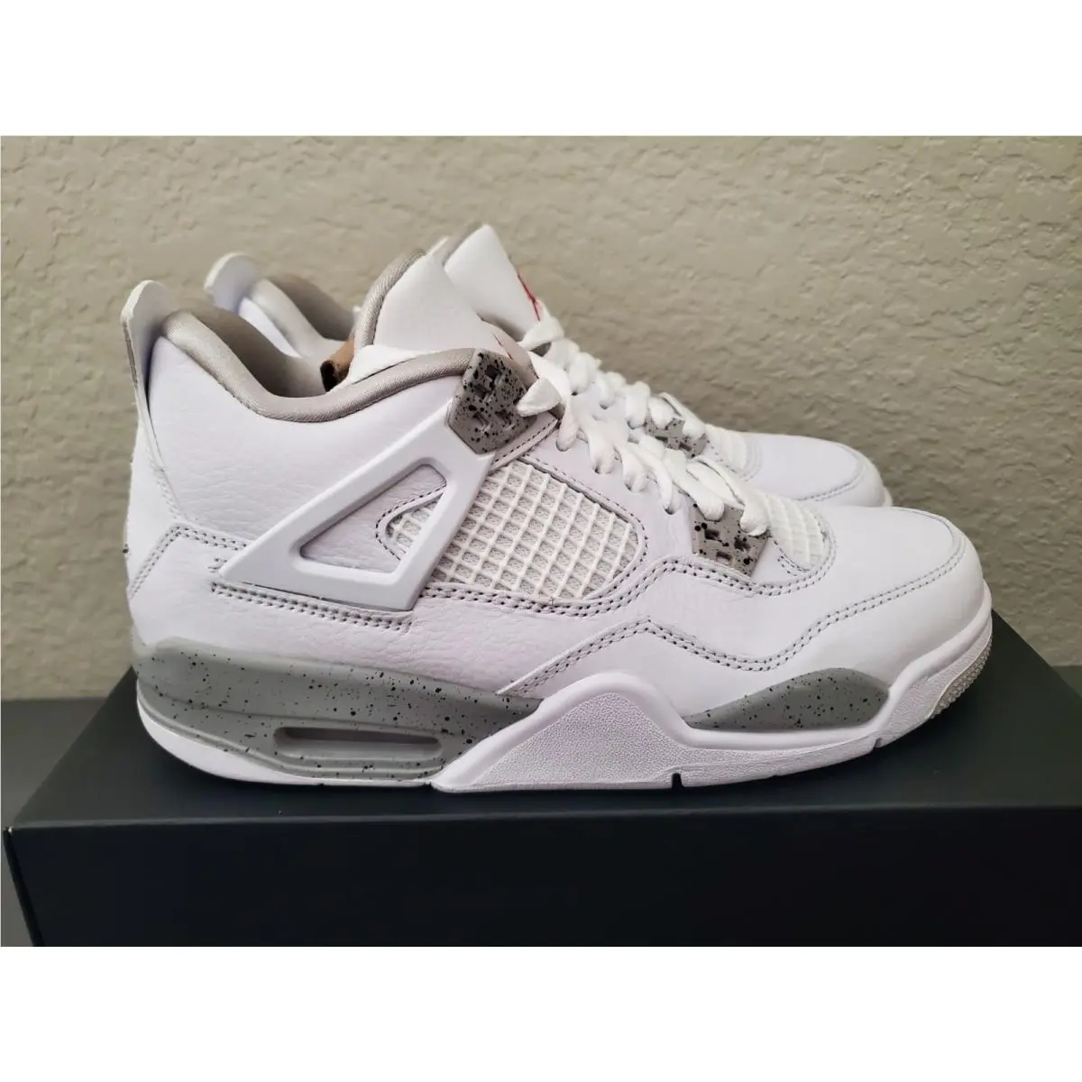 Nike shoes - Air Jordan 4 - Air - DJ4699-100 - White 2