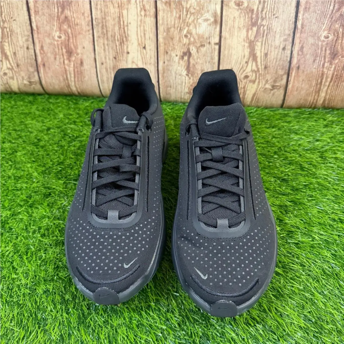Nike shoes - Nike Air Zoom Upturn SC - Black 1