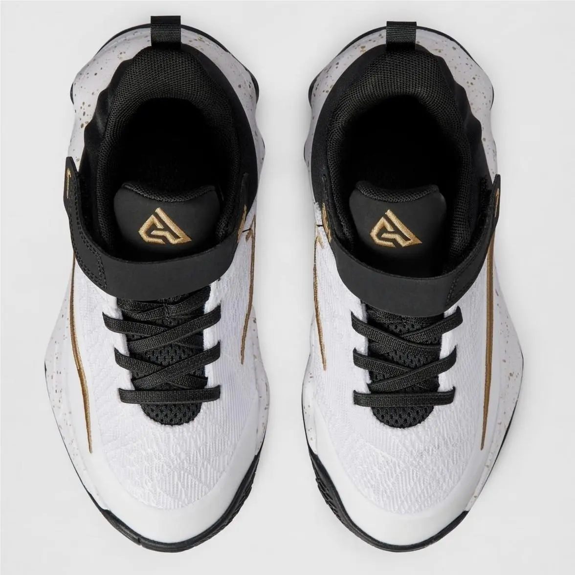 Nike shoes - Giannis Immortality 4 - Giannis Immortality - NKIH7665 - White (UPC: 197864682883) 1