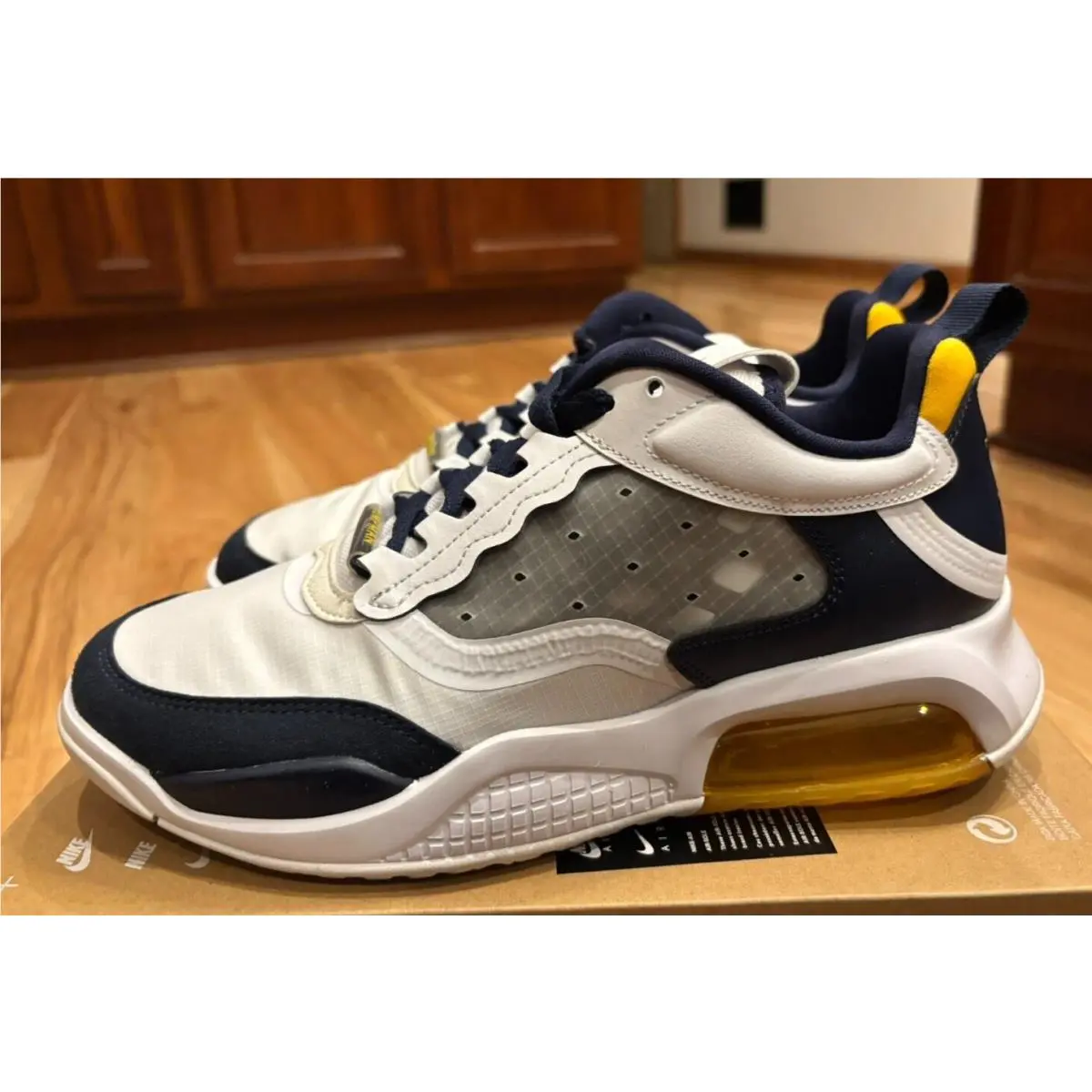 Nike shoes - Jordan Max 200 - Max - DC1094 104 - White / Multi-color-College Navy (UPC: 194499123101) 2