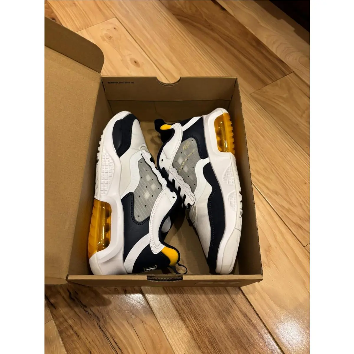 Nike shoes - Jordan Max 200 - Max - DC1094 104 - White / Multi-color-College Navy (UPC: 194499123101) 6