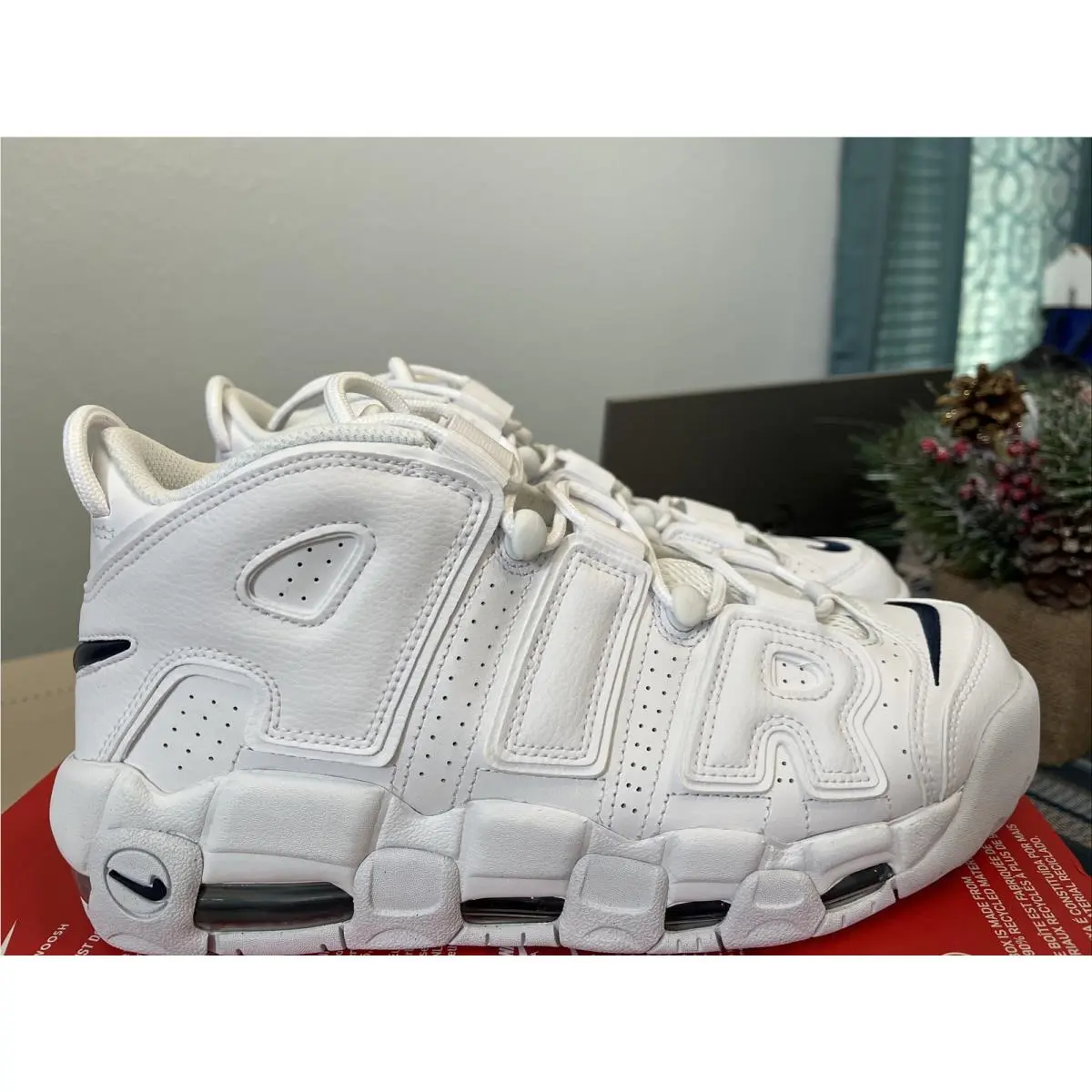 Air More Uptempo `96 White Midnight Navy DH8011-100 Men`s Size 11 by Nike