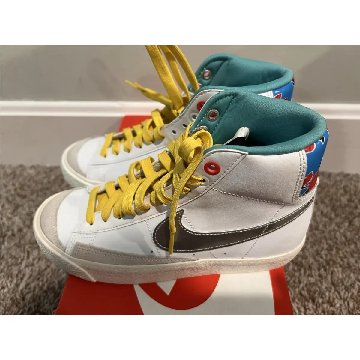 Nike shoes - Nike Blazer Mid 77 - Blazer Mid - White 0