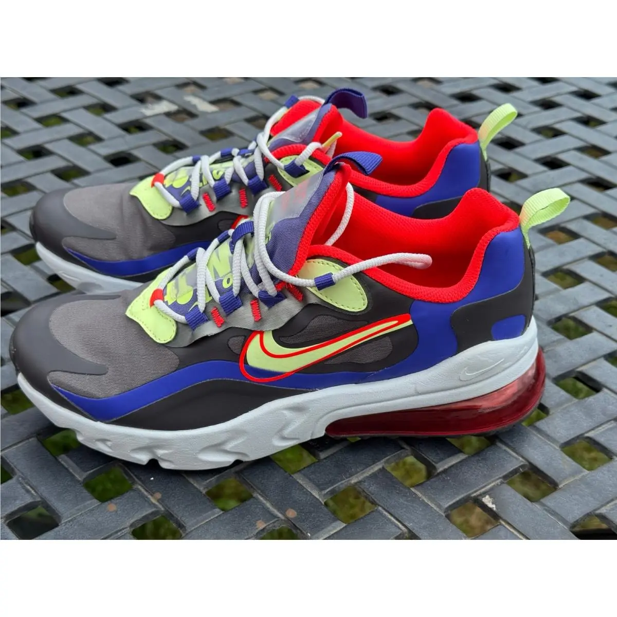 Air Max 270 React GS Youth Thunder Grey/barely Volt Size 7Y CT1630 001 by Nike