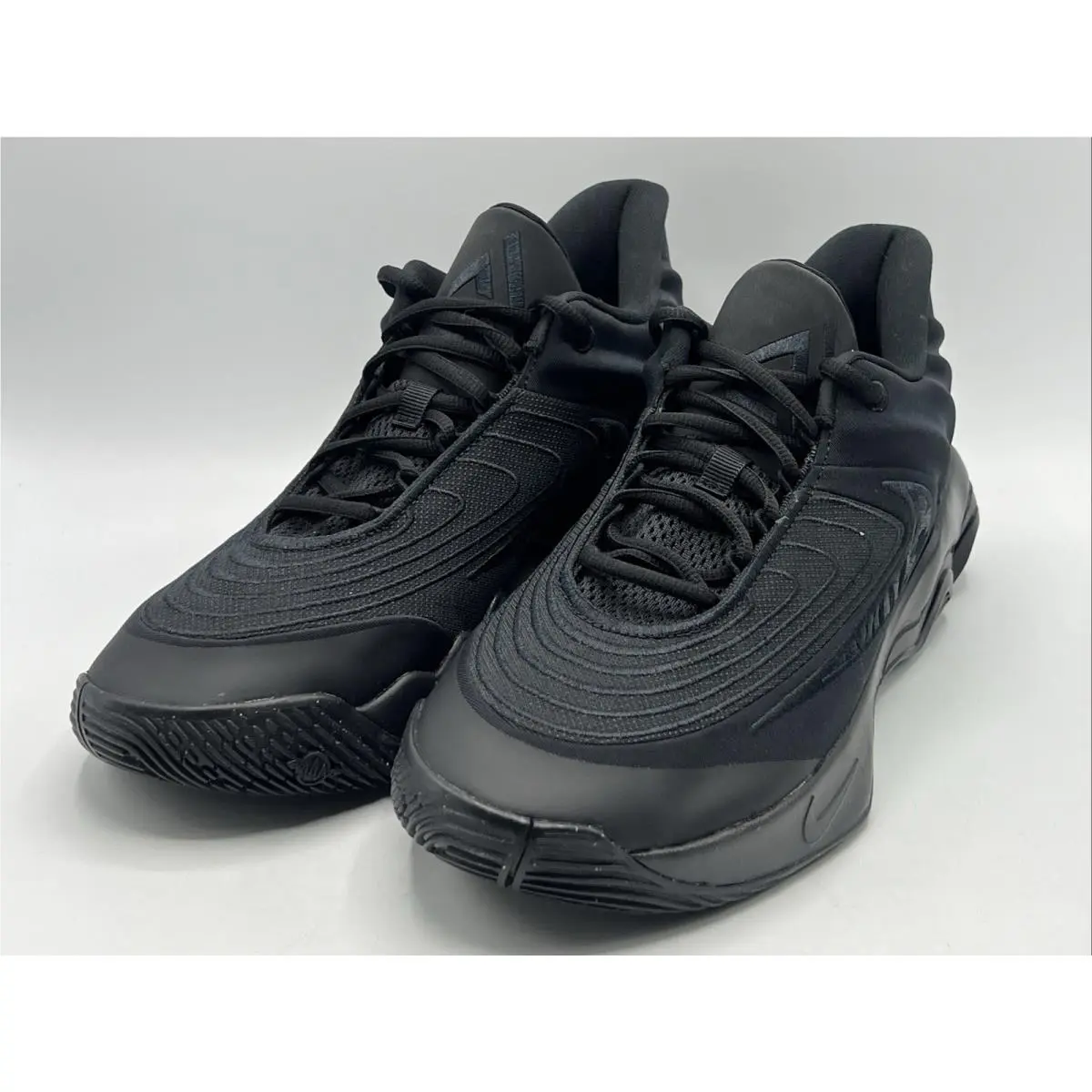 Giannis Immortality 4 Men`s Size 11.5 All Black Basketball Sneakers by Nike