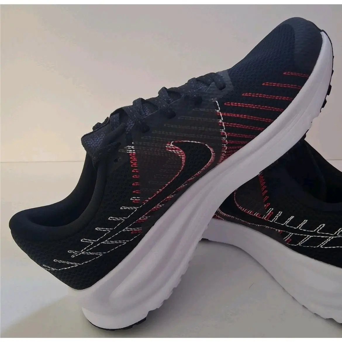 Nike shoes - Nike Run Defy - Run Defy - HM9594-001 - Black / Cool Gray / University Red 3