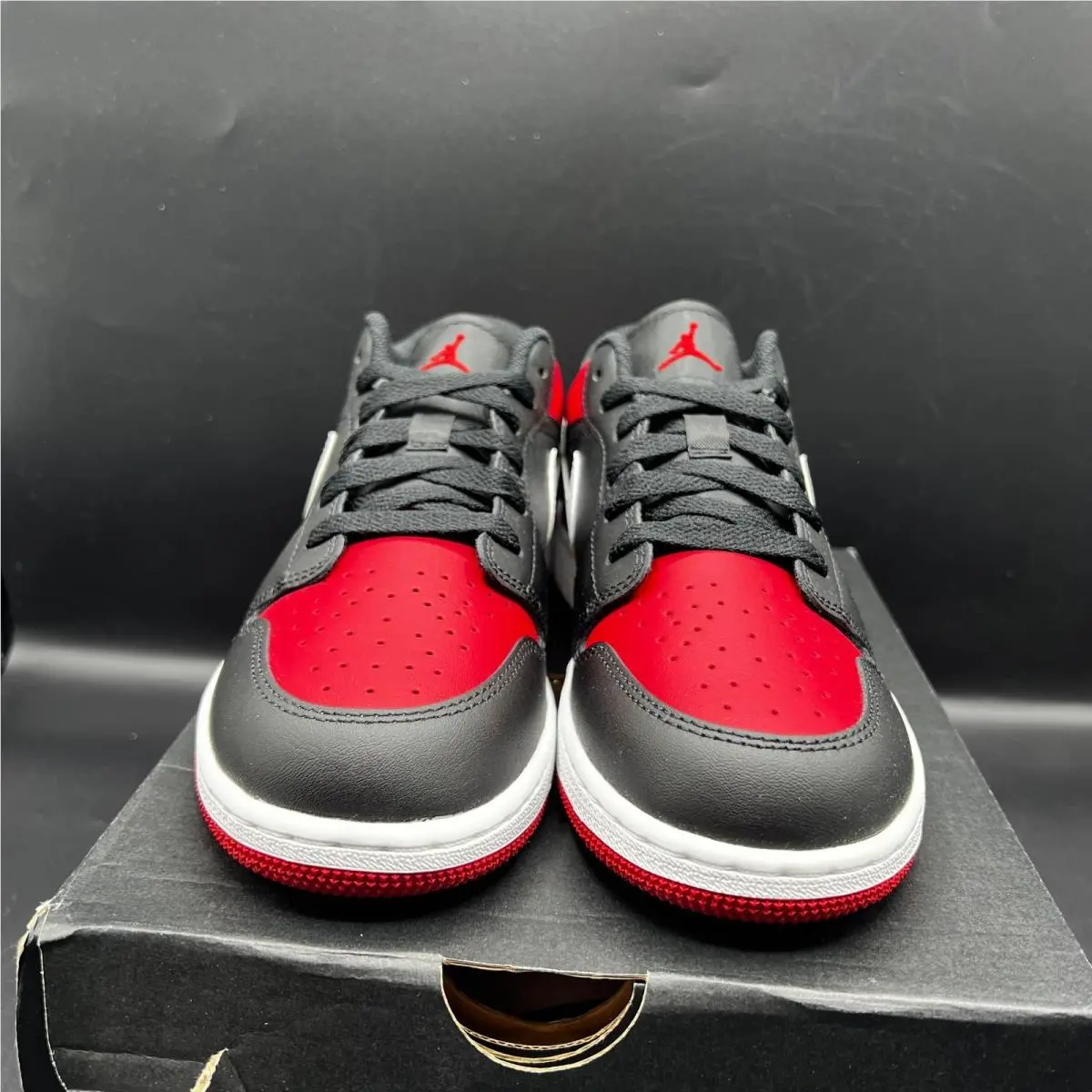 Nike shoes - Air Jordan 1 - Air - Black 1