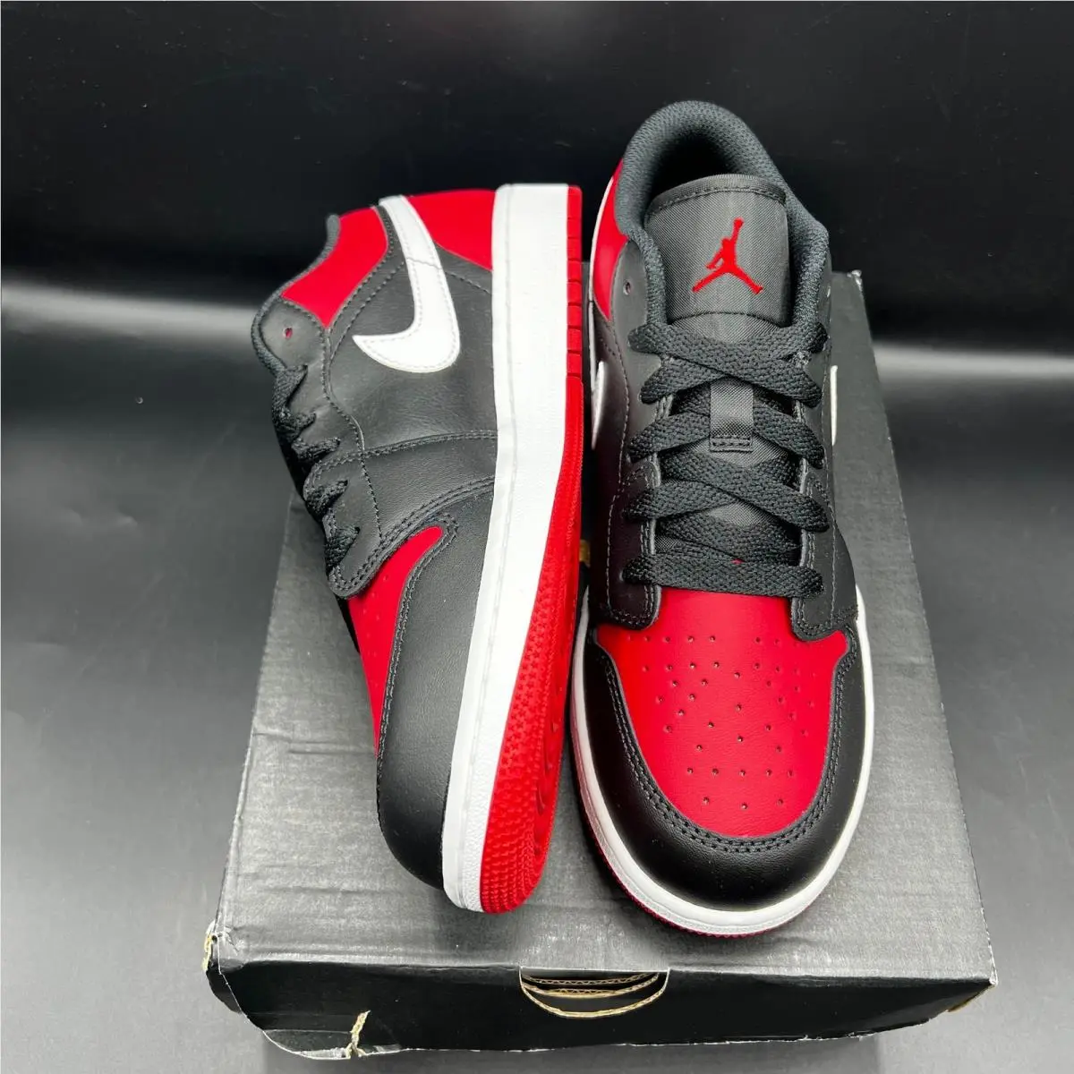 Nike shoes - Air Jordan 1 - Air - Black 5