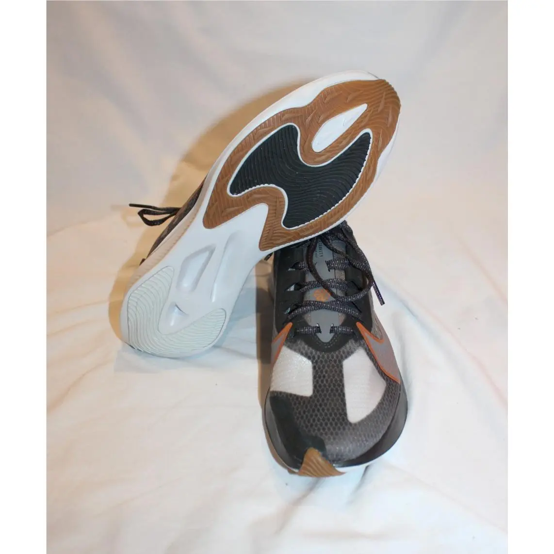 Nike shoes - Nike Zoom Gravity - Zoom Gravity - Gray 5