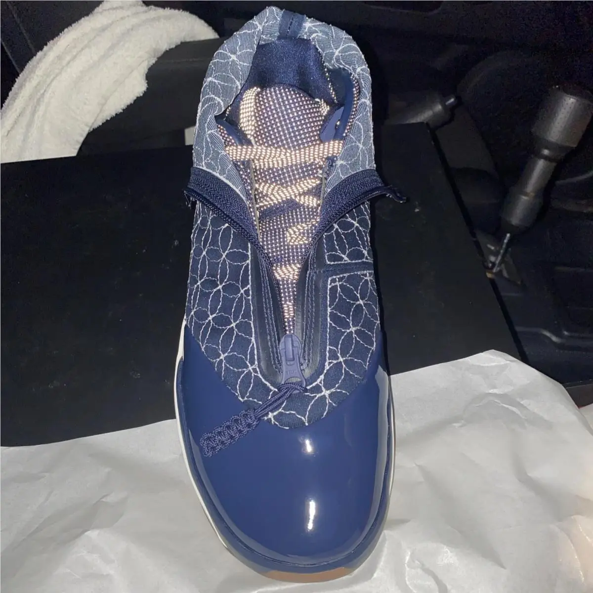 Nike shoes - Air Jordan 11 - Air - IQ5893-400 - navy 4