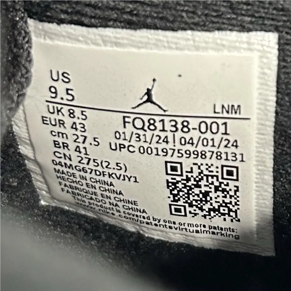 Nike shoes - Air Jordan 4 - Air - FQ8138-001 - Black 3