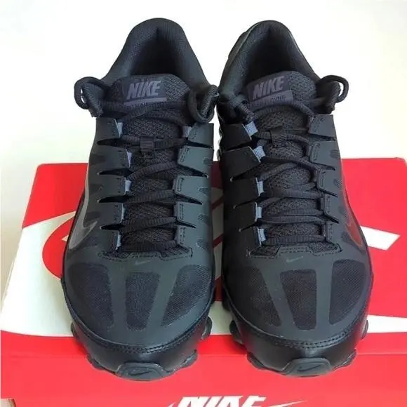 Nike shoes - Black (UPC: 193153984812) 1