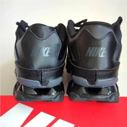 Nike shoes - Black (UPC: 193153984812) 2