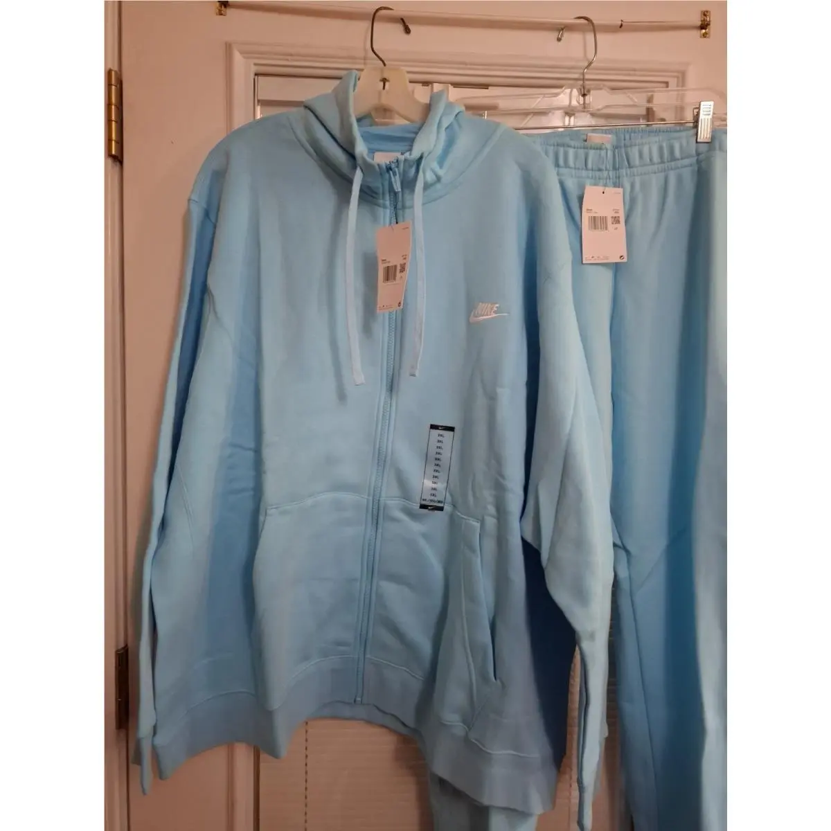Nike clothing - Blue 3