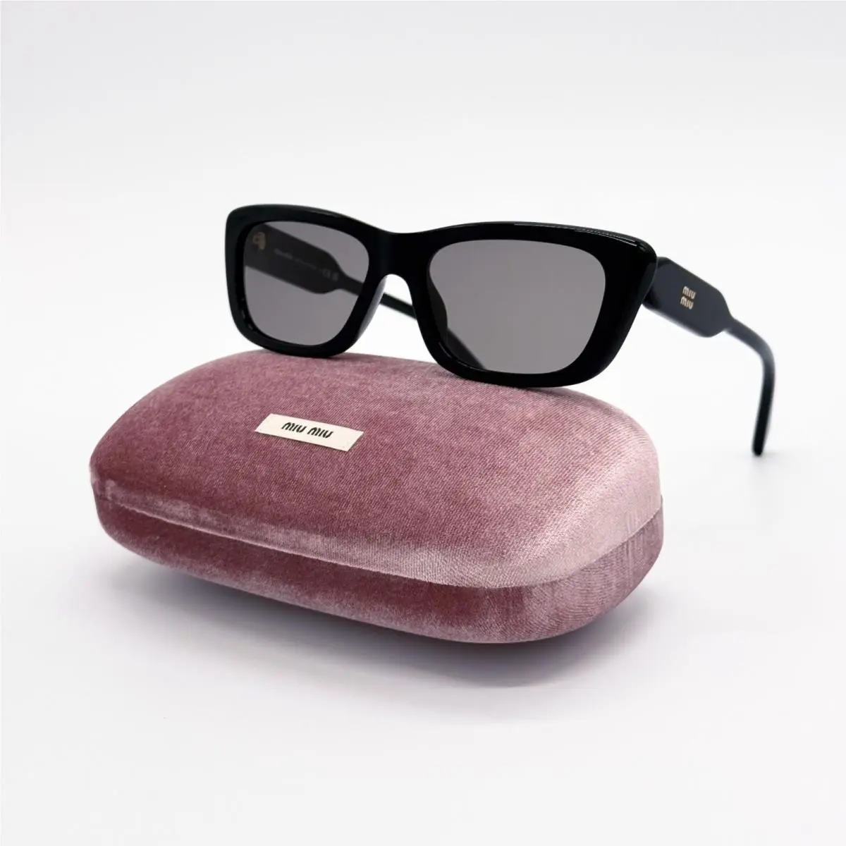 MUB12S 16K80Q Black Cat Eye Sunglasses Smu B12 by Miu Miu