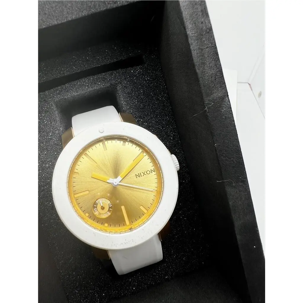 Raider White/gold Crystals A317 111-00 by Nixon