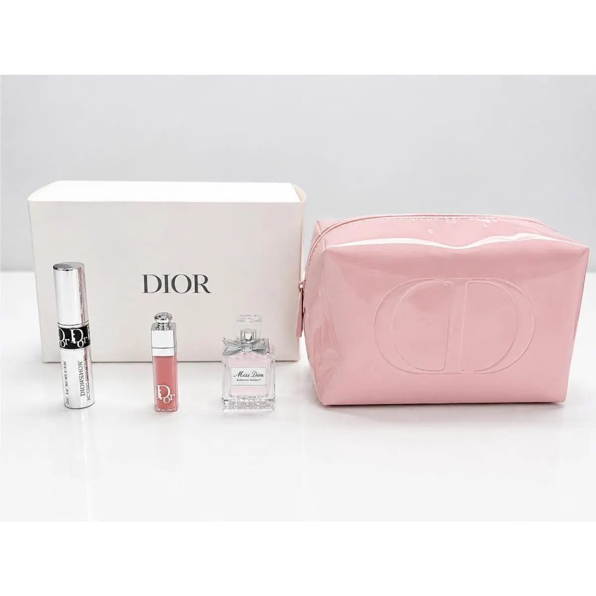 Dior 4 Pc Gift Set Miss Dior 5ml + Lip Maximizer 001 + Diorshow Mascara + Pouch
