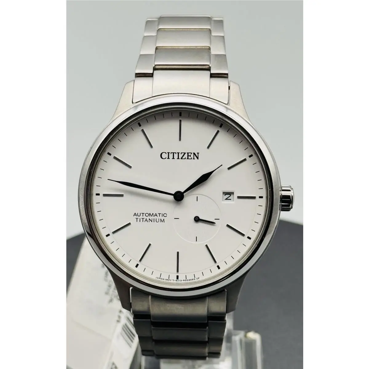 Watch Automatic Titanium Sapphire White Dial Sub-second Date NJ0090-81A by Citizen