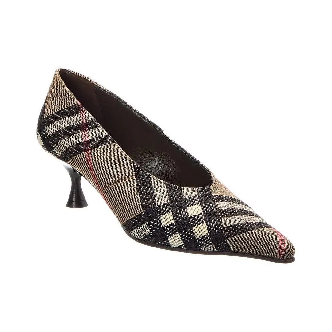 Burberry Check Pump Women`s