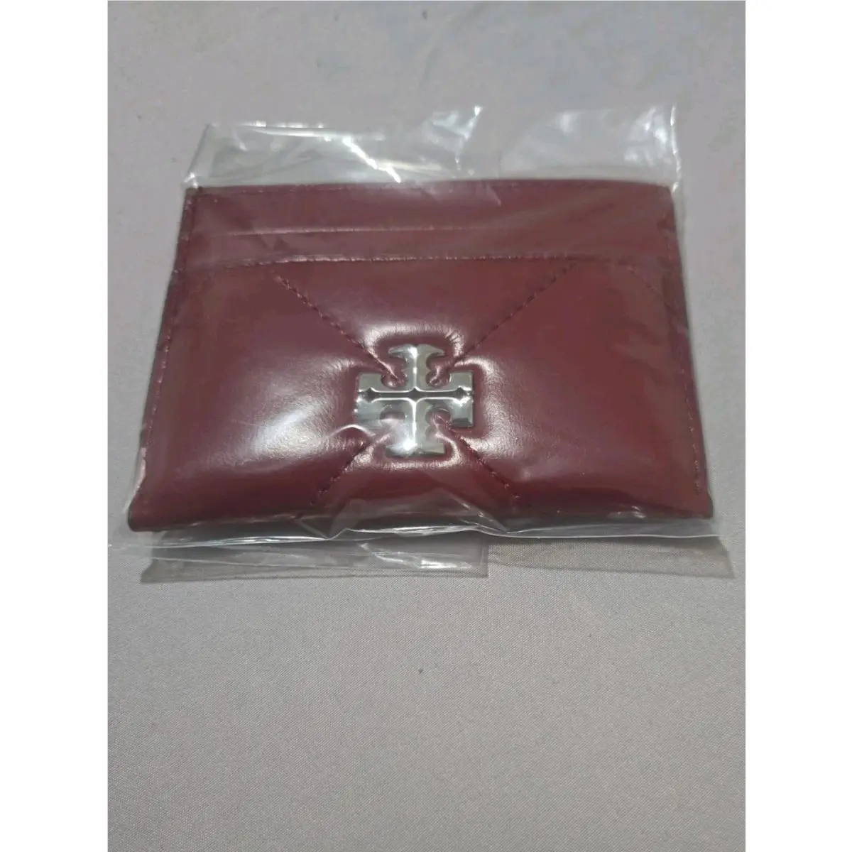 Kira Diamond Quilted Id Card Case In Red by Tory Burch