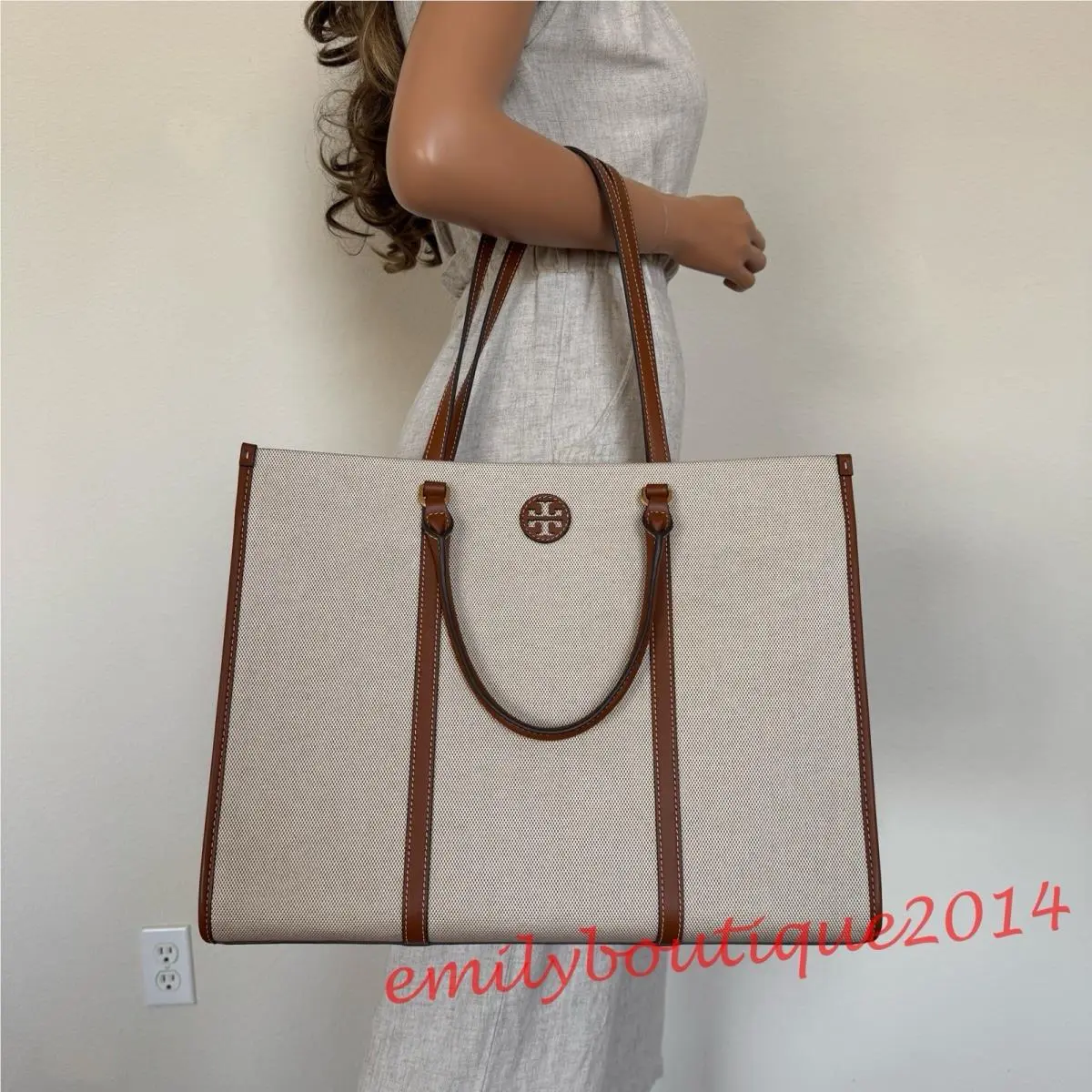 Tory Burch 163097 Blake Canvas Jumbo Tote In Natural Classic Cuoio Bag