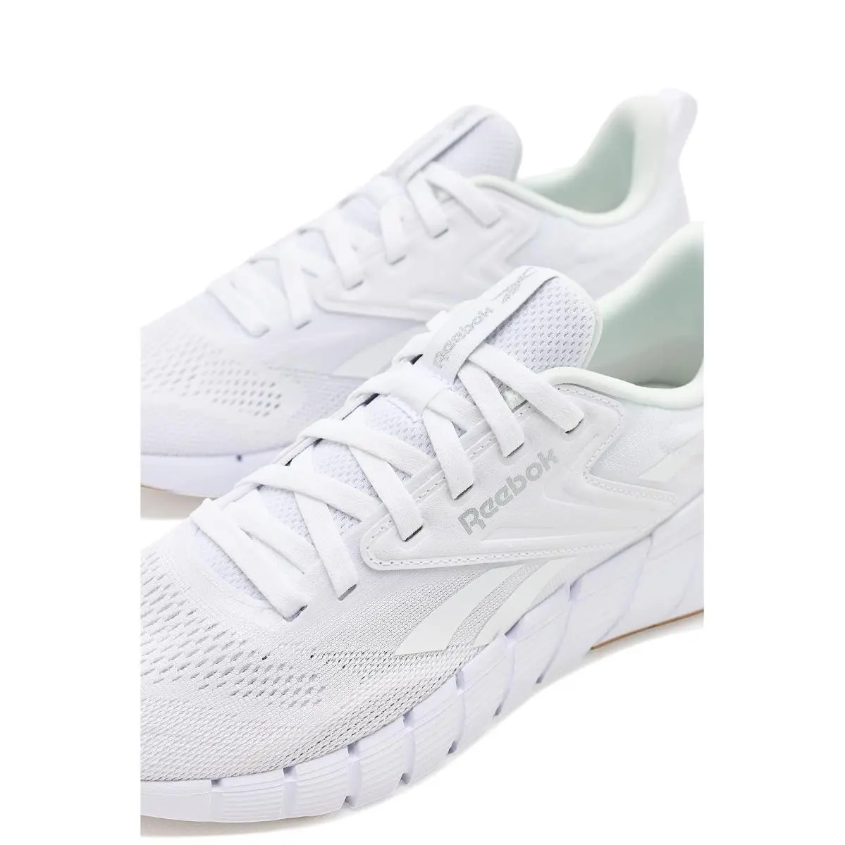 Reebok shoes - Black/White 18