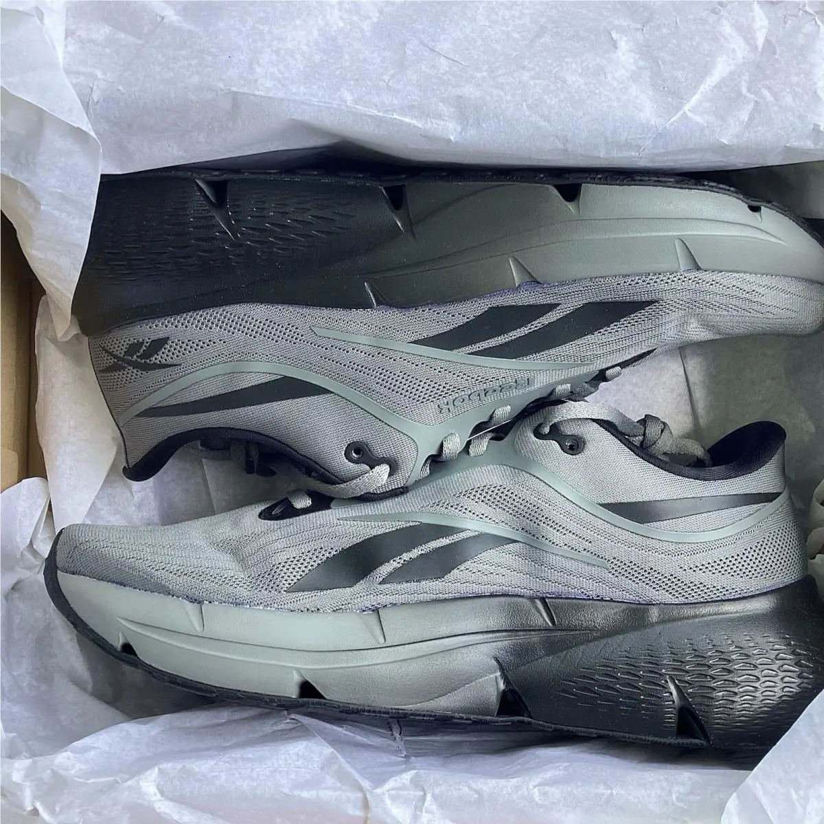 Reebok shoes - REEBOK Zignition - Zignition - 100259685 - Grey/Black 6