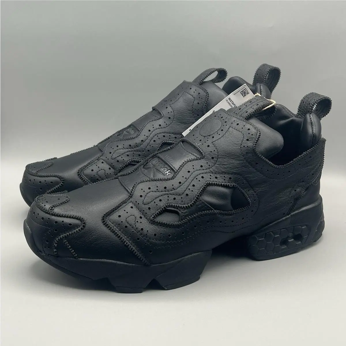 Reebok shoes - INSTAPUMP FURY 94 - INSTAPUMP FURY - 100217033 - Black 0