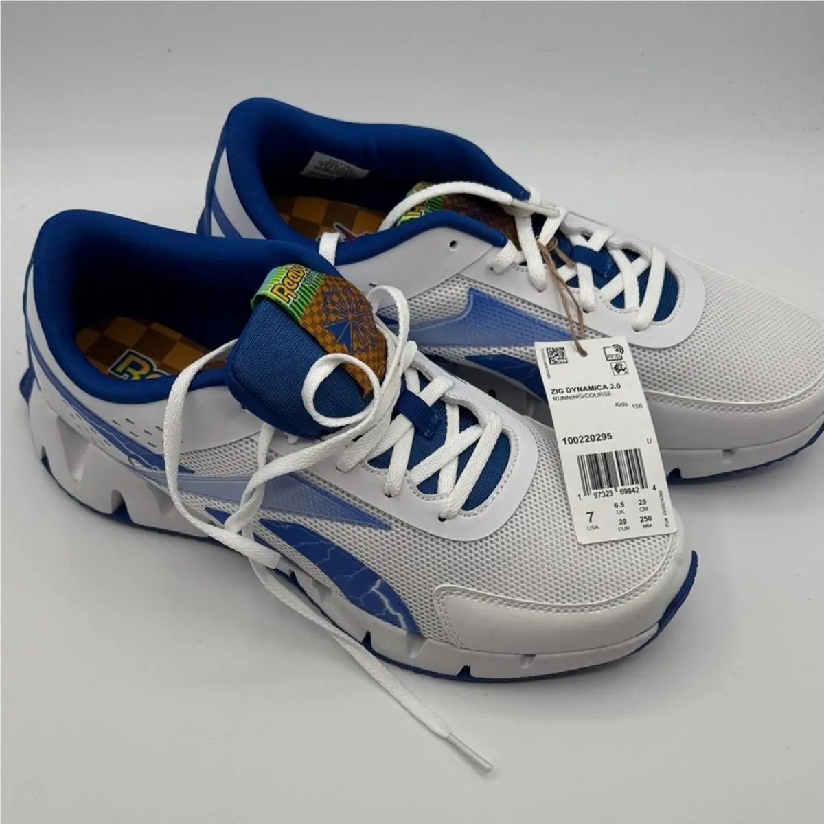 Reebok shoes - White 2