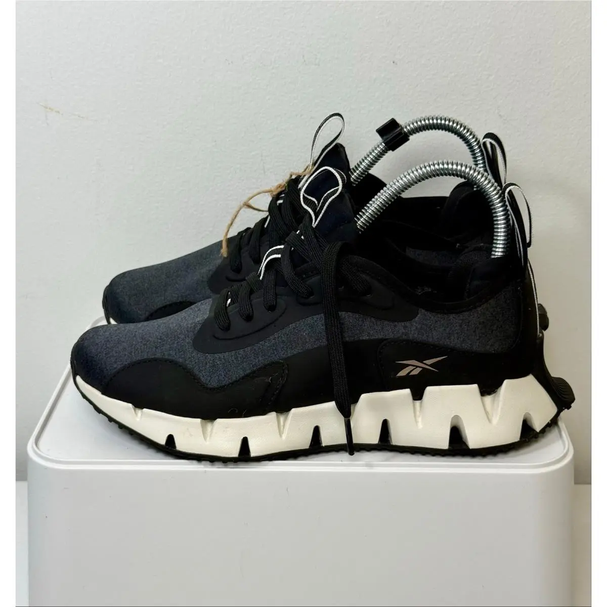 Reebok shoes - Black 3