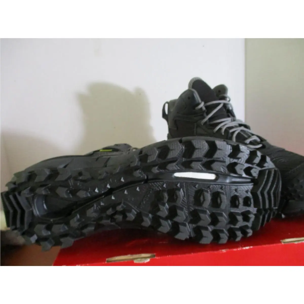 Reebok shoes - Black 6
