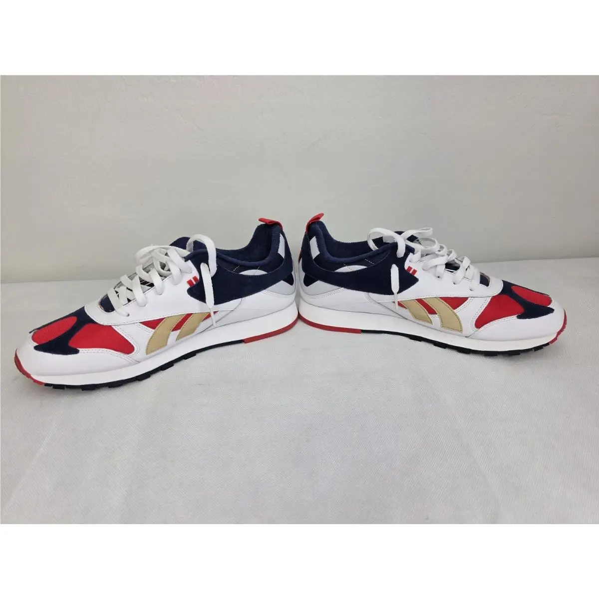 Reebok shoes - various 2