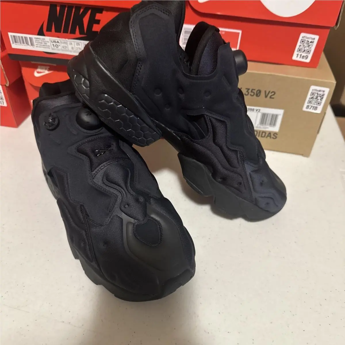 Reebok shoes - Reebok Instapump Fury - Instapump Fury - Black 1