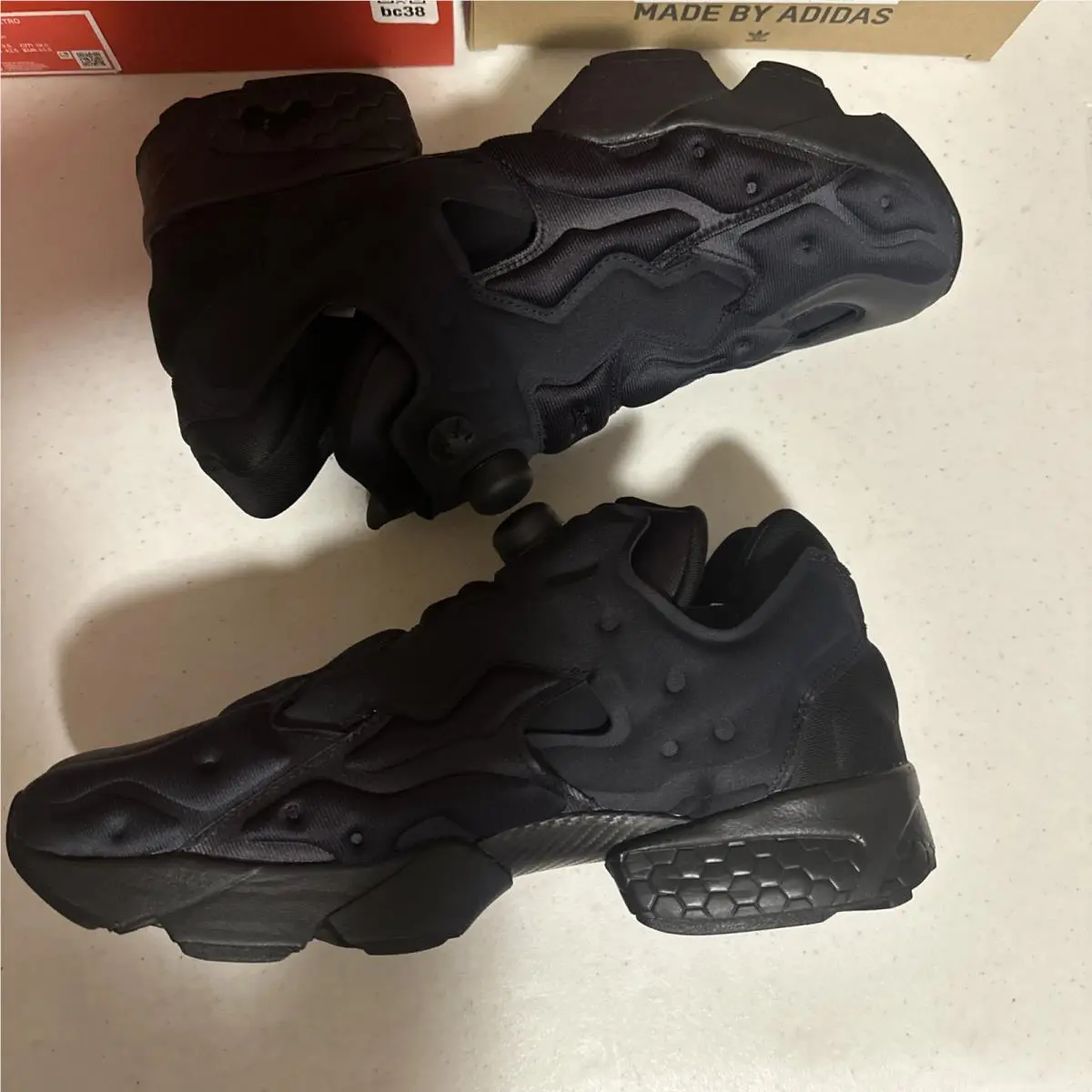 Reebok shoes - Reebok Instapump Fury - Instapump Fury - Black 3