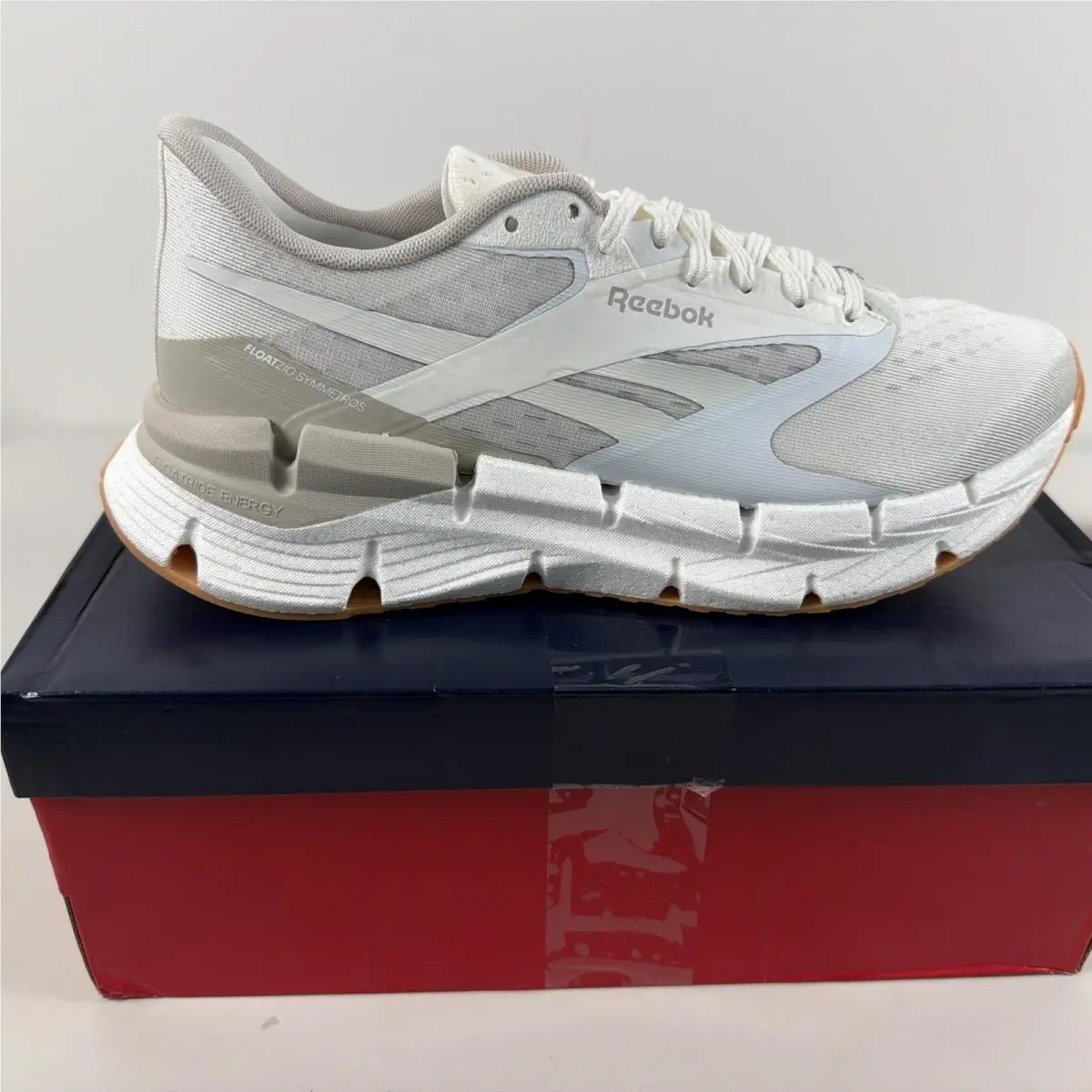 Reebok shoes - Reebok Run - Run - Chalk/White/Gum 2