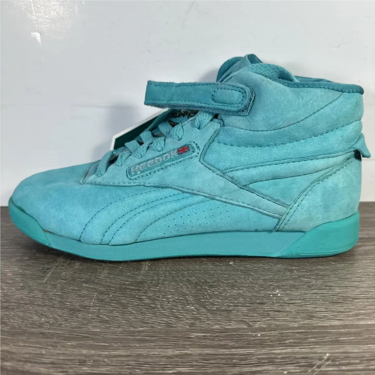 Reebok shoes - Turquoise Irridescent 6