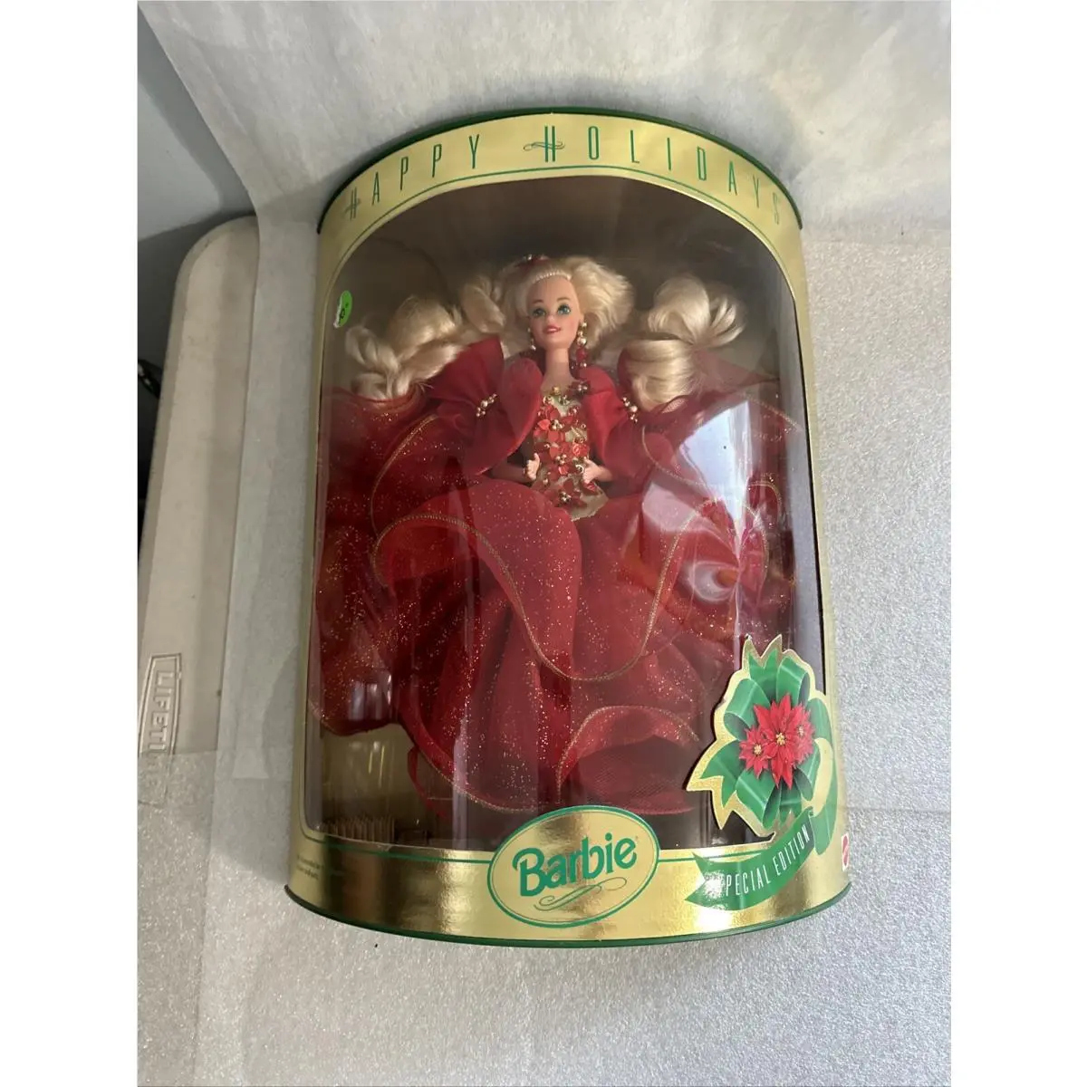 1993 Happy Holidays Special Edition Barbie Doll Never Opened Red Dress