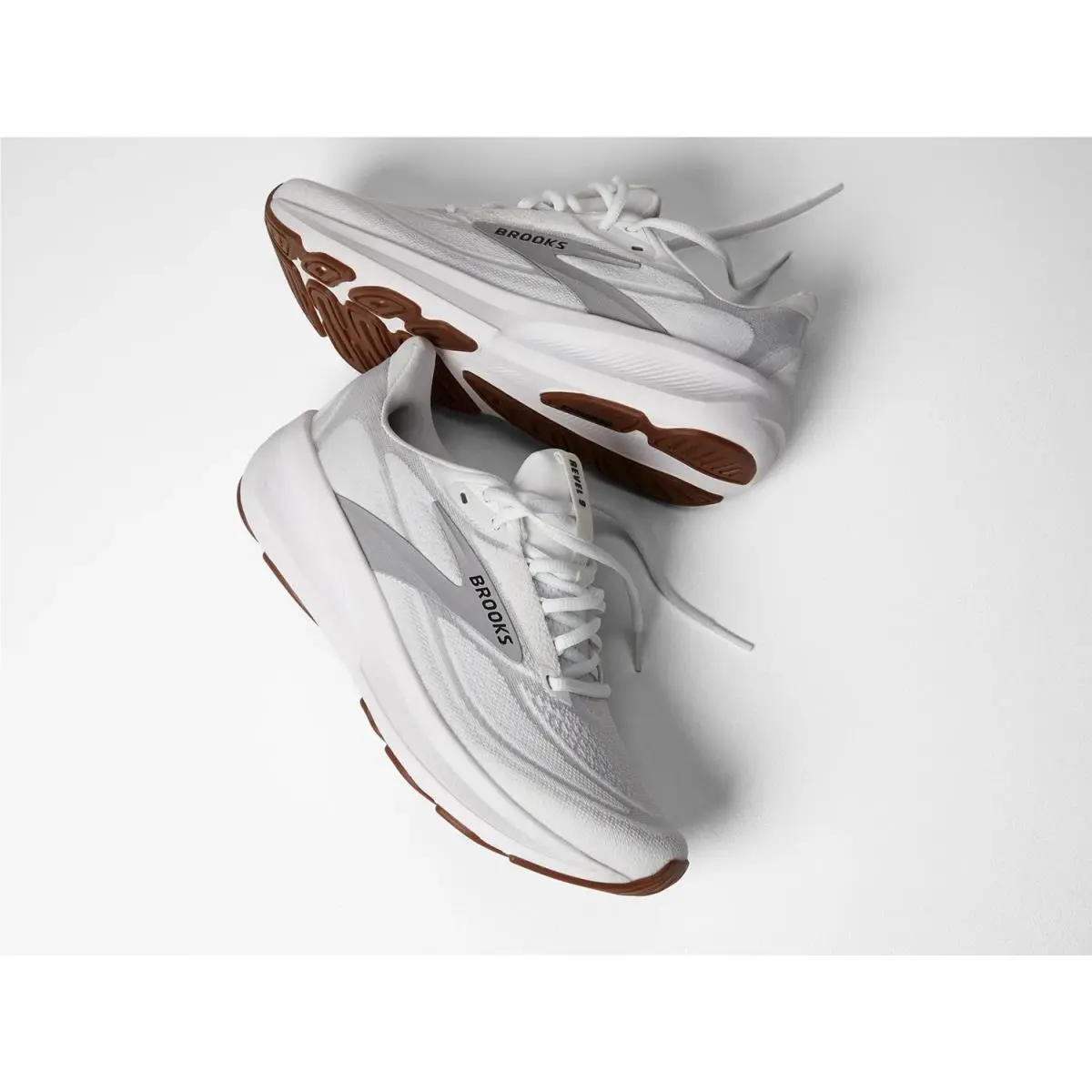 Brooks shoes - White 12