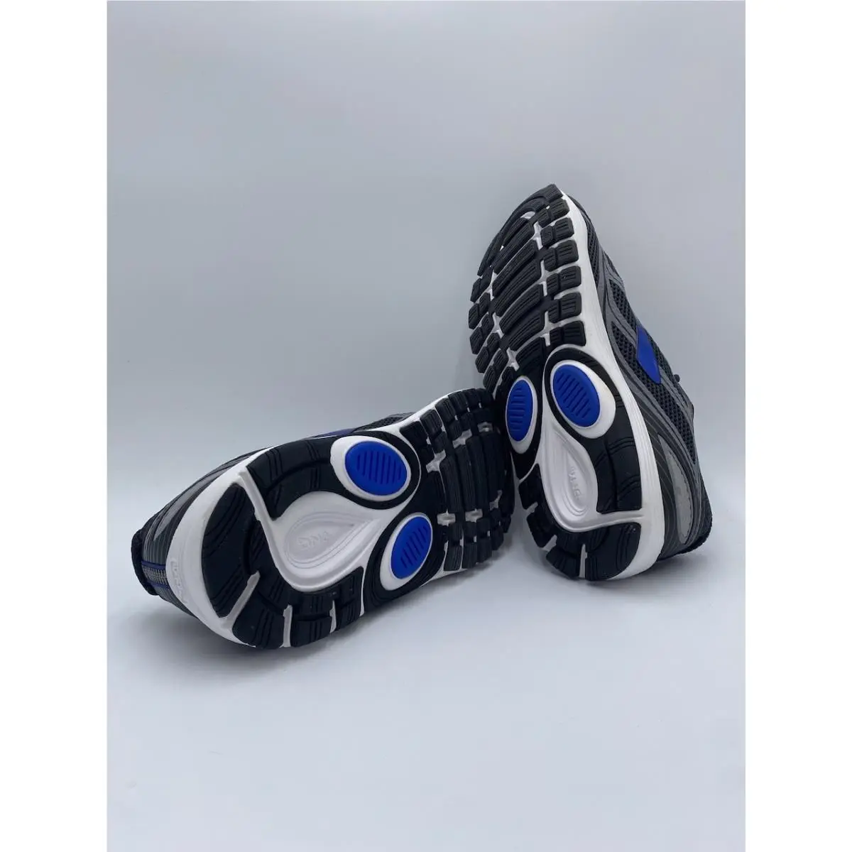 Brooks shoes - Brooks Dyad - Dyad - Black 7