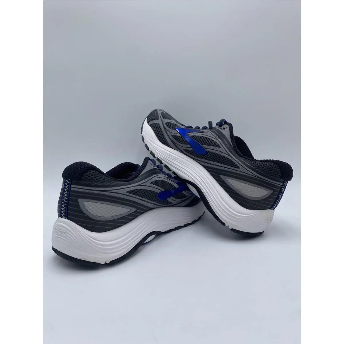 Brooks shoes - Brooks Dyad - Dyad - Black 16