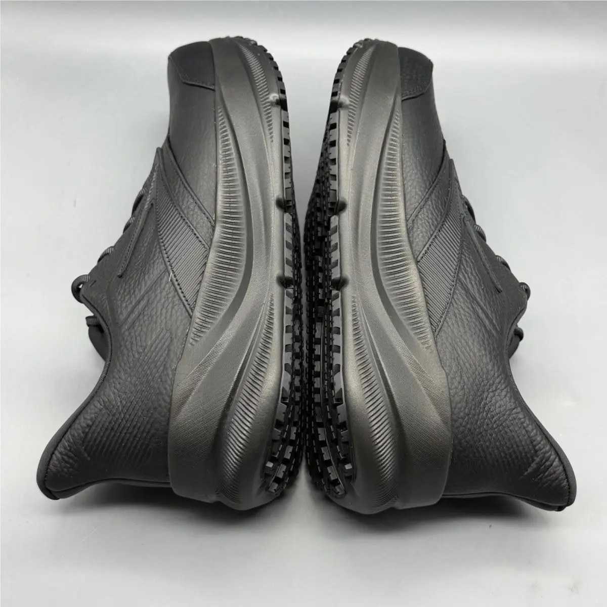 Brooks shoes - Brooks Ghost Max Slip Resistant - 1104951D072 - Black (UPC: 0195394891324) 4